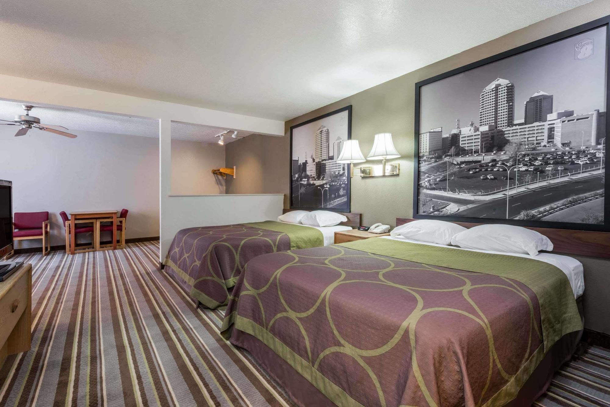 Super 8 By Wyndham Bernalillo Hotell Eksteriør bilde