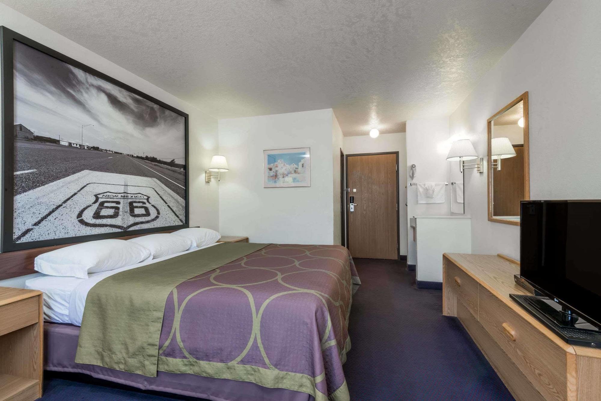 Super 8 By Wyndham Bernalillo Hotell Eksteriør bilde